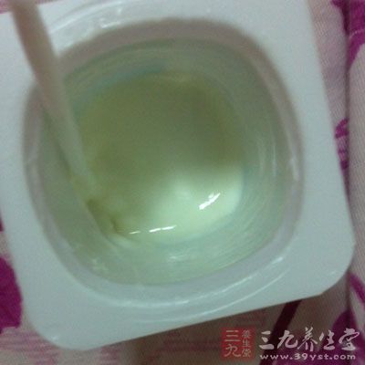 牛奶和豆?jié){要比精液的價(jià)值高得多了，從作用來講，精液不是營養(yǎng)物質(zhì)，而是繁衍后代的需要。