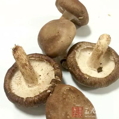 水发后的香菇25克