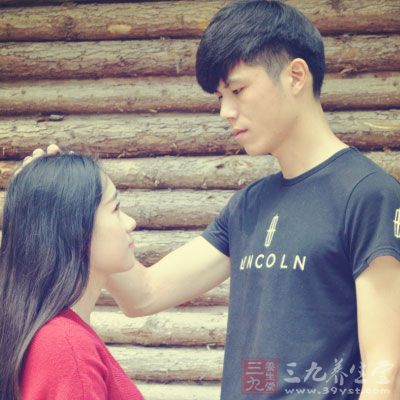 在做好准备迎接宝宝之前,请先使用安全套吧。 在做好准备迎接宝宝之前,请先使用安全套吧。