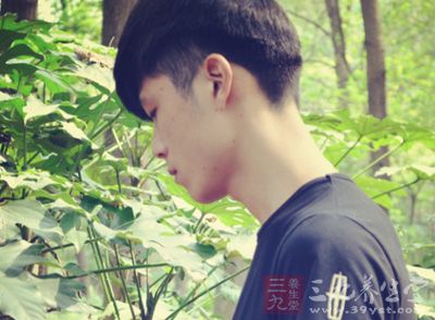 很多专家研究以为,现实中,男人皮肤也需求保护 很多专家研究以为,现实中,男人皮肤也需求保护