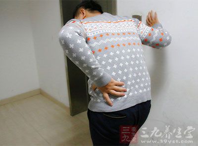 男人40一半以上腰有問(wèn)題