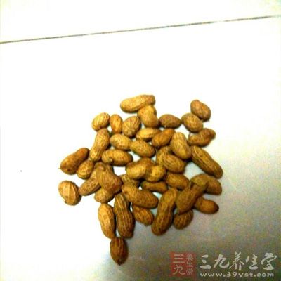 花生是一种很常见的食品