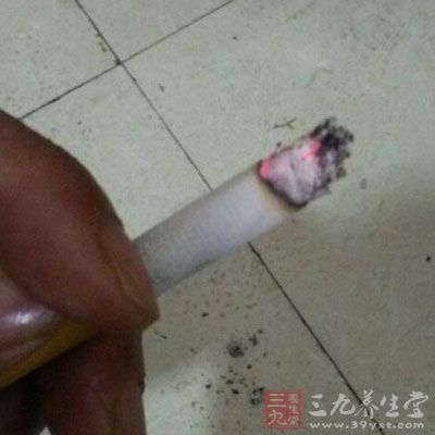 不再吸烟：危险降低200%