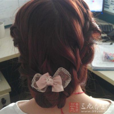 正确染发顺序避免颜色不均 正确染发顺序避免颜色不均