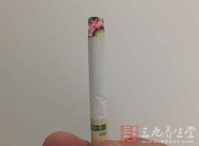 烟是极酸的物质