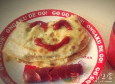 应多选食高蛋白及富含维生素C的食物 应多选食高蛋白及富含维生素C的食物