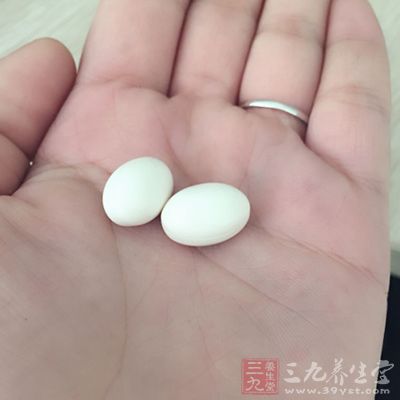 處于生育期的男性要盡量避免長期大量接觸這類有害物質(zhì)，不隨意濫用藥物。