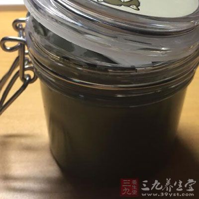 爽肤水(或须后水)