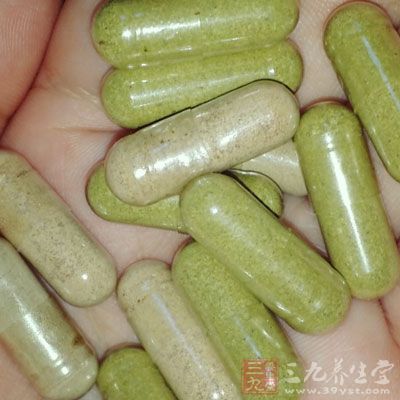 既不能乱用滋补药，又不能用过于伤害身体的药品。