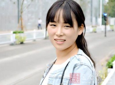 香身除臭方是指具有使身体、衣着芳香洁净、并祛除体臭的一类方子 香身除臭方是指具有使身体、衣着芳香洁净、并祛除体臭的一类方子