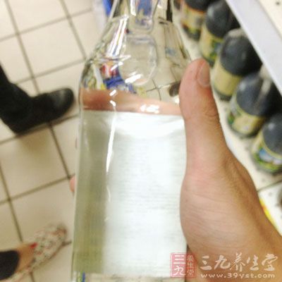 泡腳水里面加入白醋抗病效果非常好