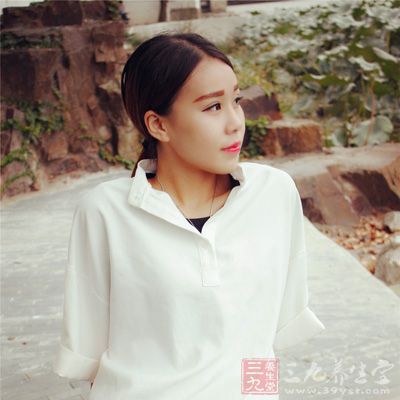 如果把女人喻為花朵，血液就如同花中的水分