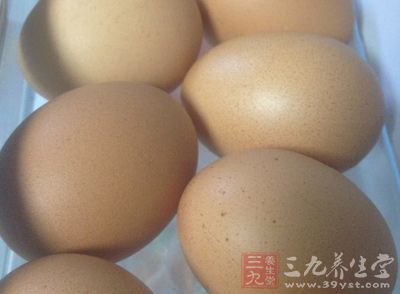 新鲜水果、蔬菜、粗粮及大豆制品及适量食用牛肉、鸡蛋可以以保持大便通畅 新鲜水果、蔬菜、粗粮及大豆制品及适量食用牛肉、鸡蛋可以以保持大便通畅