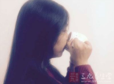 隔两小时喝一次水 隔两小时喝一次水