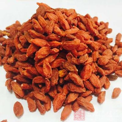 淮山10至15克、枸杞子5至10克 淮山10至15克、枸杞子5至10克