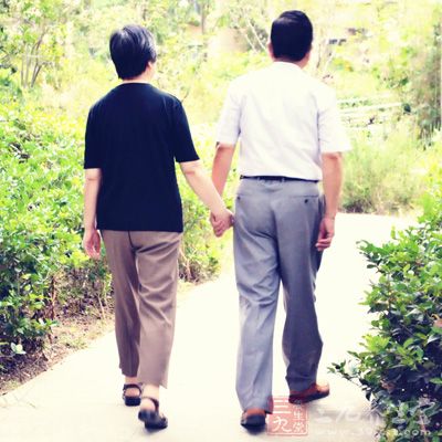 中年人出现肾虚症状就是一种未老先衰 中年人出现肾虚症状就是一种未老先衰