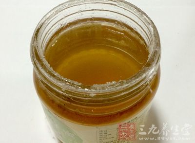 蜂蜜10，葡萄汁10克，淀粉5克