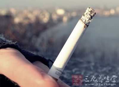 根据调查，吸烟者前列腺疾病患病率比不吸烟者高1～2倍。