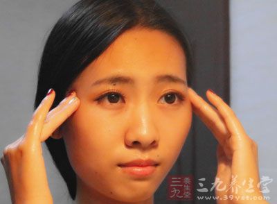 高浓度焕肤美白产品应用要小心