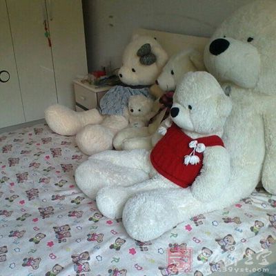 避孕套:是目前应用为普遍的一种男用避孕工具 避孕套:是目前应用为普遍的一种男用避孕工具