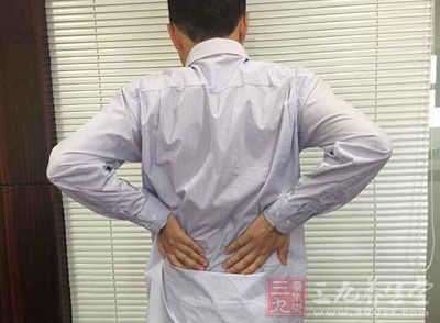 营养不良。 营养不良。