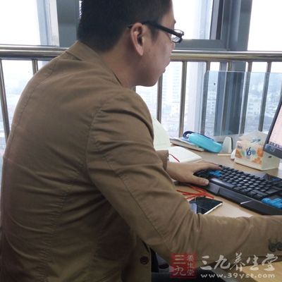 生活中的种种压力扑面而来时，我们的身体会处于紧张状态