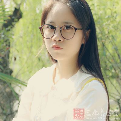 月经延迟7天 女人衰老将晚10年(3)