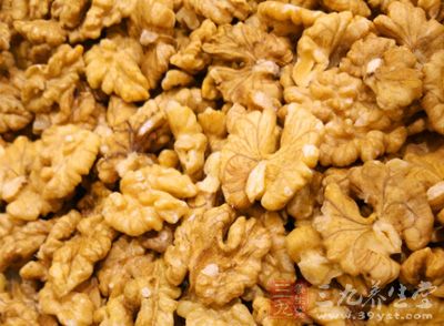 核桃、芝麻、生姜粉治疗咳嗽