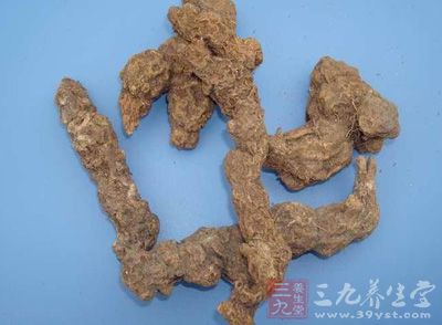 知柏、苍术、香附各15克,陈皮、白茯苓各20克,枳壳、半夏、南星、炙甘草各10克,做成丸状,配合生姜汁服用。 知柏、苍术、香附各15克,陈皮、白茯苓各20克,枳壳、半夏、南星、炙甘草各10克,做成丸状,配合生姜汁服用。