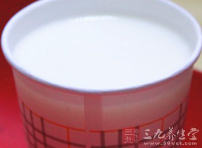 牛奶洗面可以帮你在5日内“换肤”！