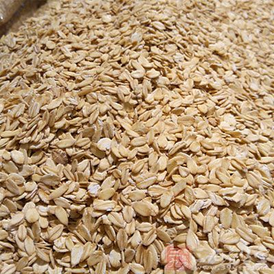 燕麦颗粒浑身是宝,几乎包含人体所需的全部强力营养成分 燕麦颗粒浑身是宝,几乎包含人体所需的全部强力营养成分