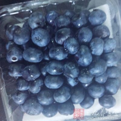 蓝莓可以预防由于太阳照射造成的皮肤伤害