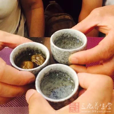 少量飲酒對于身體健康來說是有好處的