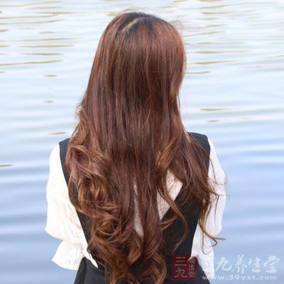 切口选择会考虑到美观、隐蔽。 切口选择会考虑到美观、隐蔽。