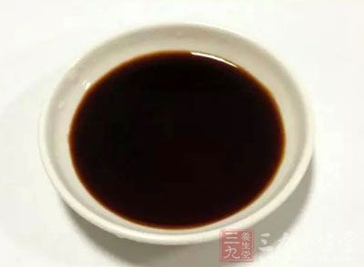 每日三餐中食用醋可以延缓血管的硬化