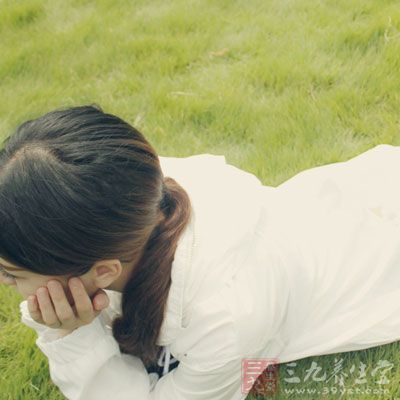 对女性来说，睡眠除了与健康密切相关，还对美容养颜起着关键作用