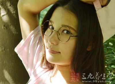 天气寒冷女性如何防痛经 天气寒冷女性如何防痛经