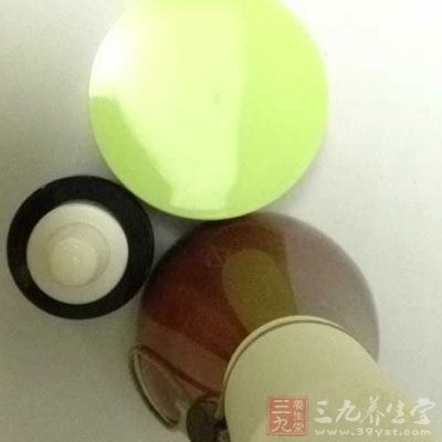 护肤品:不买美白的 不买抗菌的 护肤品:不买美白的 不买抗菌的