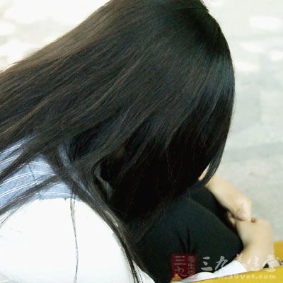 牙龈红肿出血，牙齿酸痛