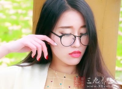 女性荷尔蒙分泌较强烈 女性荷尔蒙分泌较强烈