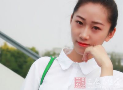 很多女孩子在月经来之前都有身体不适的状态发生。 很多女孩子在月经来之前都有身体不适的状态发生。