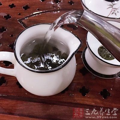 饭后喝杯茶可以促进消化