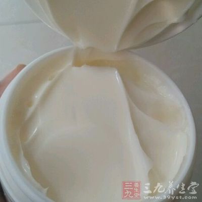 護(hù)膚包括深層護(hù)膚和表層護(hù)膚兩種