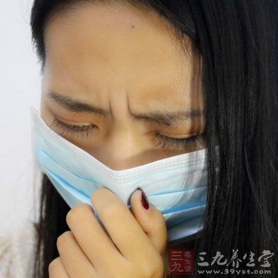 感冒病人多有发热、汗出等症状