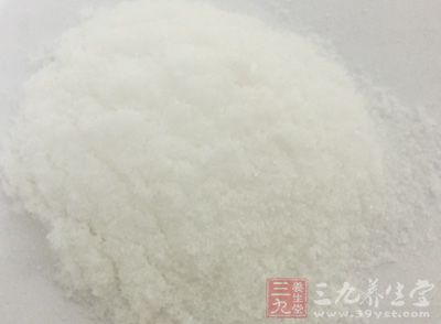 宿迁男子生产3吨多假盐牟利 销往一些乡镇超市