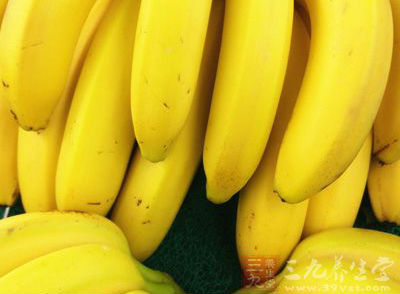 香蕉中含有丰富的维生素B6
