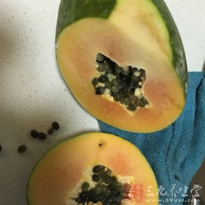 木瓜對(duì)食積不化、胸腹脹滿有輔助療效