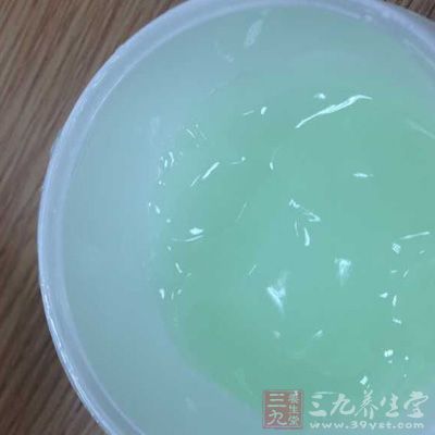 使用温和的护肤品