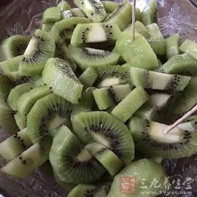 好走一走或者1小时后吃点水果 好走一走或者1小时后吃点水果