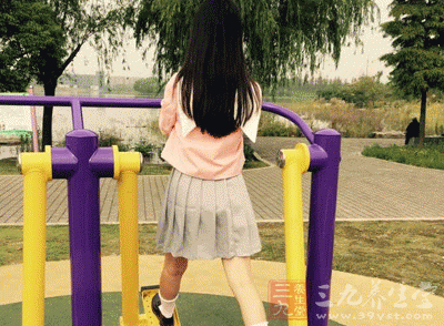 女人命短竟因运动时穿这件衣服